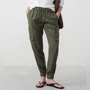 Banana Republic Olive Cargo Jogger Pants